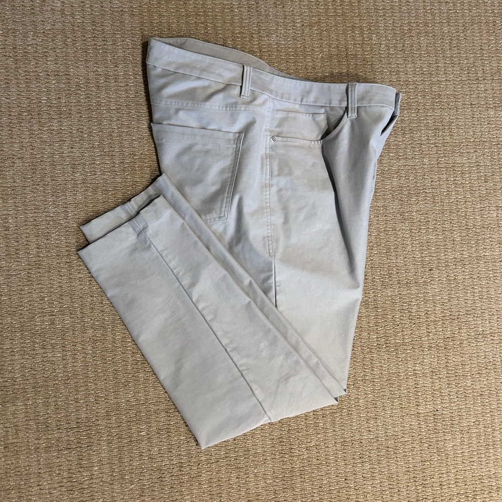 Mens Lululemon ABC 5 pocket, Utilitech, slim fit